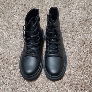 Zara Zip Up Boots
